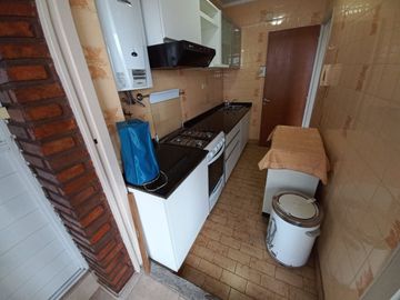 VENTA DEPTO 2 AMB CHACARITA FRENTE BALCÓN COCHERA