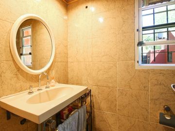 VENTA CASA QUINTA 5 AMB CON PILETA