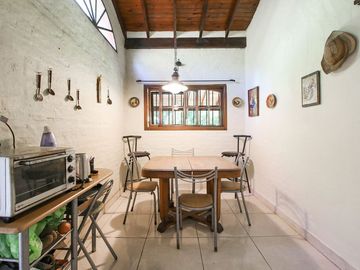 VENTA CASA QUINTA 5 AMB CON PILETA
