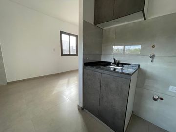 VENTA CASA Bº ANDESMAR - 2 HABITACIONES - GLLEN
