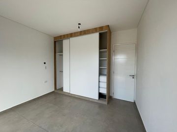 VENTA CASA Bº ANDESMAR - 2 HABITACIONES - GLLEN