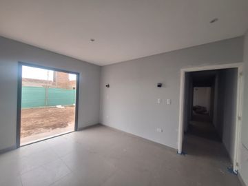 VENTA DE CASA A ESTRENAR BARRIO PRIVADO MAIPU