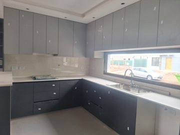 VENTA DE CASA A ESTRENAR BARRIO PRIVADO MAIPU