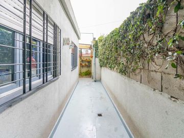 PH 3 AMB en VENTA en MORON - RECICLADO y c/ PATIO