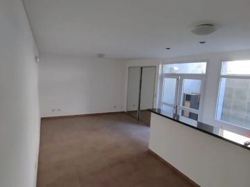 ALQUILER DEPARTAMENTO MONOAMBIENTE PATIO SAAVEDRA