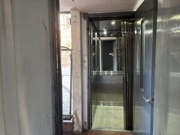 VENTA COCHERA DE 12,42M2 EN BELGRANO