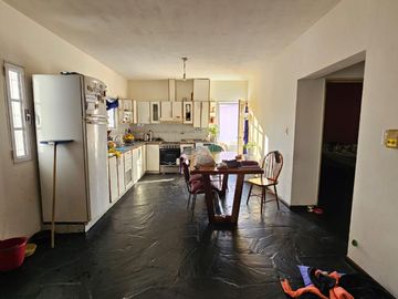 VENTA CASA MAS DEPARTAMENTO EN TANTI IDEAL RENTA
