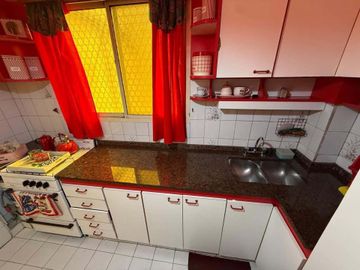 Venta Depto 3 ambientes con balcón San Justo