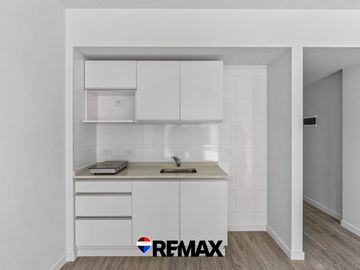 VENTA MONOAMBIENTE SAN NICOLAS PATIO Y AMENITIES