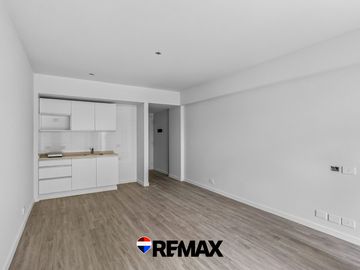 VENTA MONOAMBIENTE SAN NICOLAS PATIO Y AMENITIES