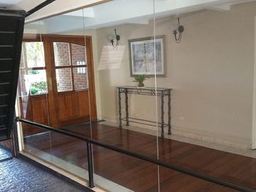 VENTA 2 COCHERAS CENTRO MARTINEZ
