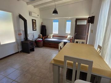 VENTA DE CASA 2 AMBIENTES MAR AZUL