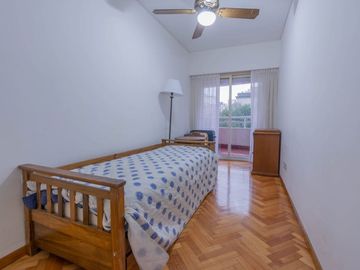 VENTA RECOLETA 4 AMB Y DEPENDECIAS + GUARDACOCHE.