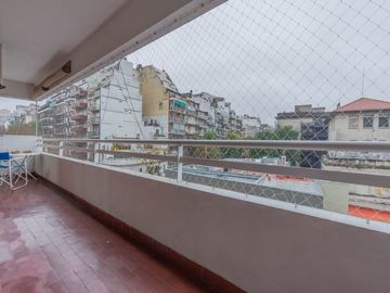 VENTA RECOLETA 4 AMB Y DEPENDECIAS + GUARDACOCHE.