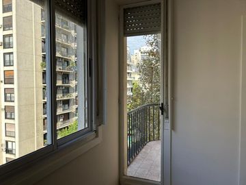 Alquiler 3 ambientes con balcon recoleta