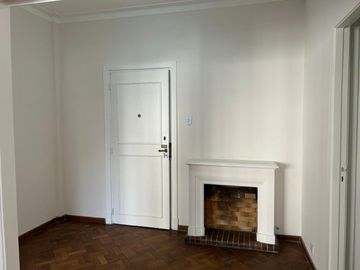 Alquiler 3 ambientes con balcon recoleta