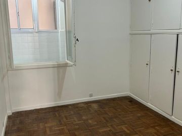 Alquiler 3 ambientes con balcon recoleta