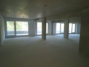 Oficina AAA Parque Patricios a estrenar 196m frent