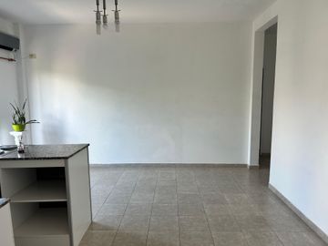 DEPARTAMENTO EN VENTA 2 AMBIENTES COCHERA TERRAZA