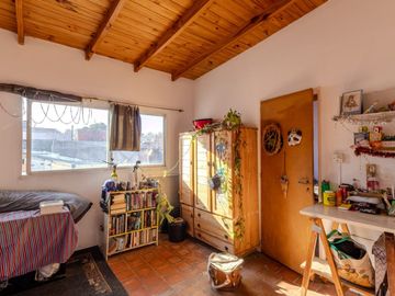 VENTA PH 6 AMBIENTES Y JARDIN EN PARQUE CHACABUCO