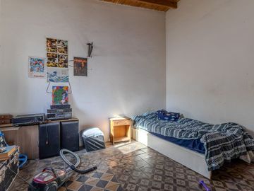 VENTA PH 6 AMBIENTES Y JARDIN EN PARQUE CHACABUCO