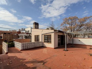 PH EN VENTA EN VILLA LYNCH APTO CREDITO