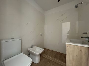 VENTA CASA EN COMPLEJO CERRADO 4 AMB- PILAR