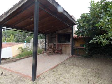 VENTA CASA TANTI 4 DORM CERCA DEL RIO
