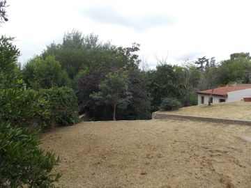 VENTA CASA TANTI 4 DORM CERCA DEL RIO
