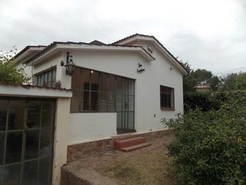 VENTA CASA TANTI 4 DORM CERCA DEL RIO