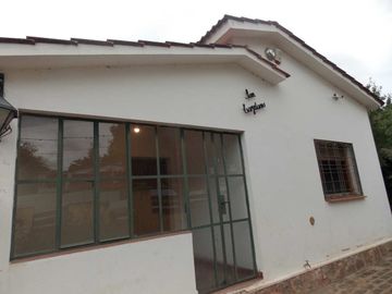 VENTA CASA TANTI 4 DORM CERCA DEL RIO