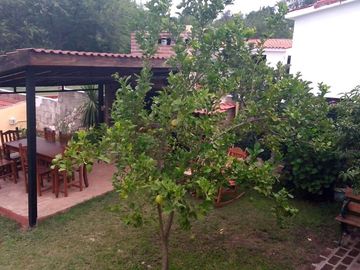 VENTA CASA TANTI 4 DORM CERCA DEL RIO