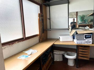 VENTA CASA 4 AMBIENTES COCHERA TERRAZA LUGANO