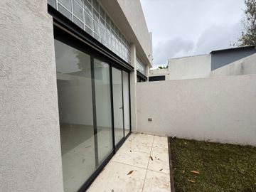 VENTA DUPLEX 3 AMB MINIMALISTA MUÑIZ A ESTRENAR