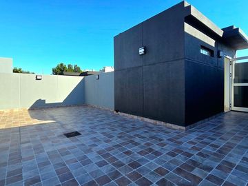 VENTA PH Tres ambientes a estrenar en Versalles