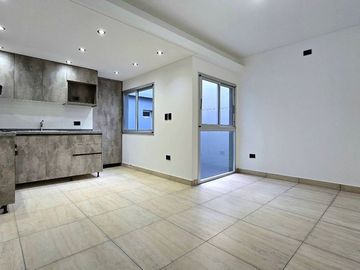 VENTA PH Tres ambientes a estrenar en Versalles