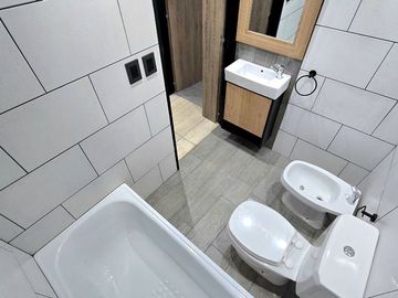VENTA PH Tres ambientes a estrenar en Versalles