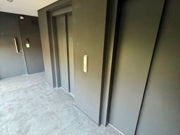VENTA Oficina 90 m2 con cochera - VICENTE LOPEZ