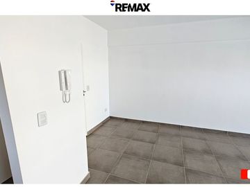 VENTA 2 AMB BALCON TERRAZA ESTRENAR ADROGUE CENTRO