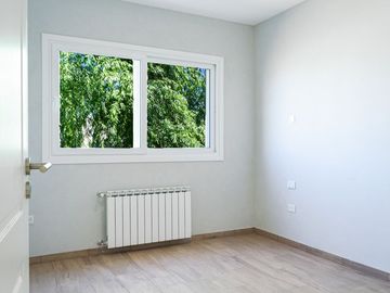 CASA EN ALQUILER 4 AMBIENTES EN FINCAS SPORTING