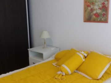 VENTA CASA 4 AMBIENTES +DEPARTAMENTO COLINA ALEGRE