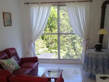 VENTA CASA 4 AMBIENTES +DEPARTAMENTO COLINA ALEGRE