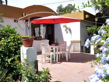 VENTA CASA 4 AMBIENTES +DEPARTAMENTO COLINA ALEGRE