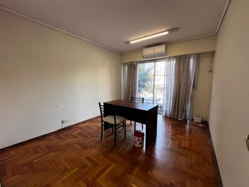 VENTA DPTO 3 AMB EN EL CENTRO DE LANUS OESTE