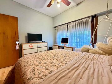 VENTA CASA 4 AMBIENTES, COCHERA 2 AUTOS MATADEROS