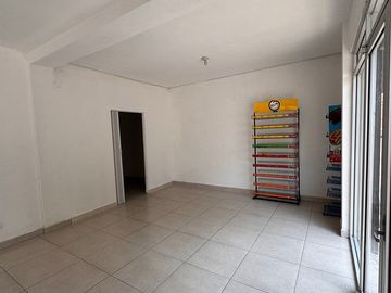 LOCAL COMERCIAL EN RENTA EN EL CENTRO DE MONTERREY