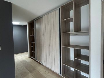 Privada Arco de Piedra/ Excelente Ubicación