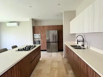 Casa en Venta en Arbolada, Benito Juárez, Quintana Roo