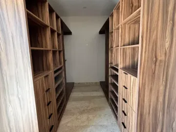 Casa en Venta en Arbolada, Benito Juárez, Quintana Roo