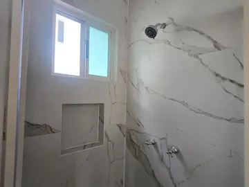 Edificio en venta en Altavista, Monterrey, Nuevo León